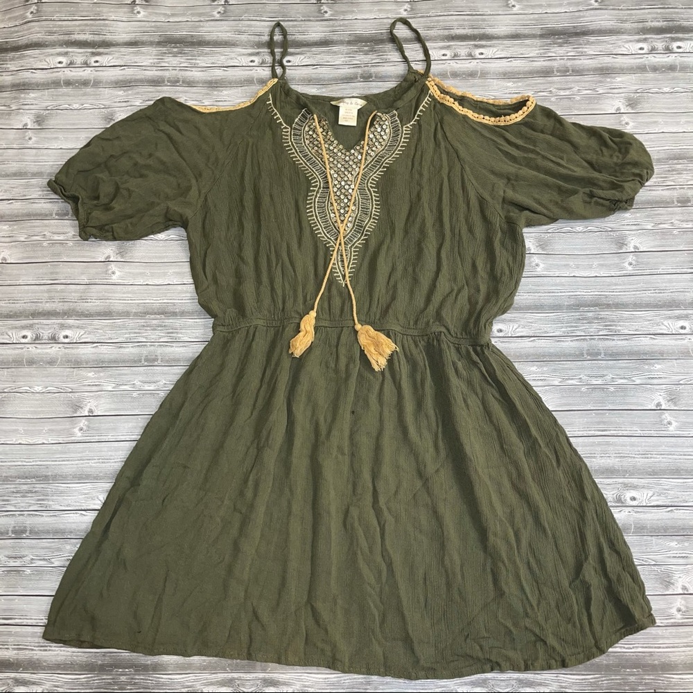 Dress - Lucky & Coco - Olive Green- Dress - Size Large